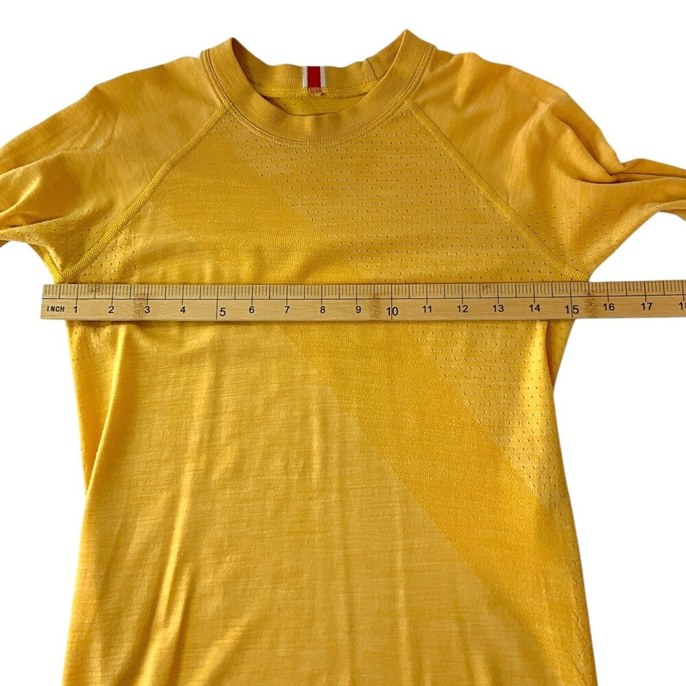 Tracksmith Brighton Long Sleeve Top Merino Wool Womens XS Yellow Thermal - Picture 9 of 12